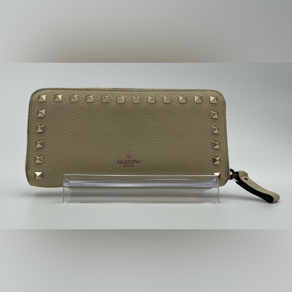 Valentino Garavani Accessories - Valentino Garavani Rockstud Zip-Around Wallet